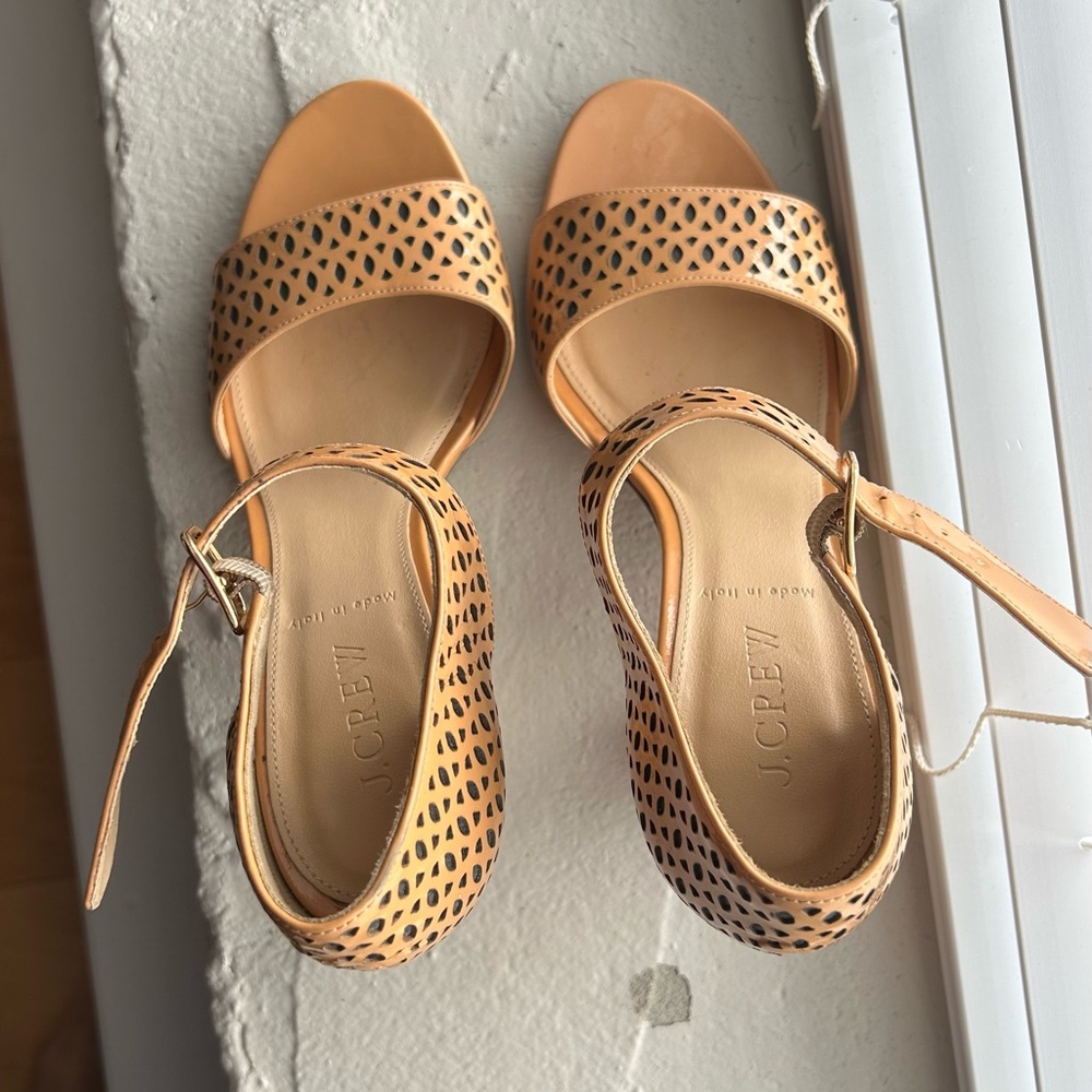J Crew Patent Block Heel, 7.5